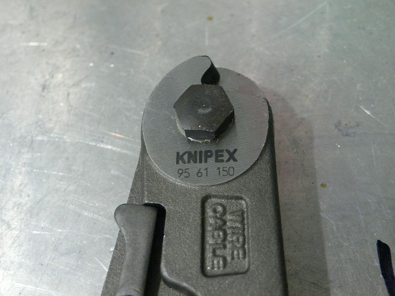 Knipex Jaws Closed